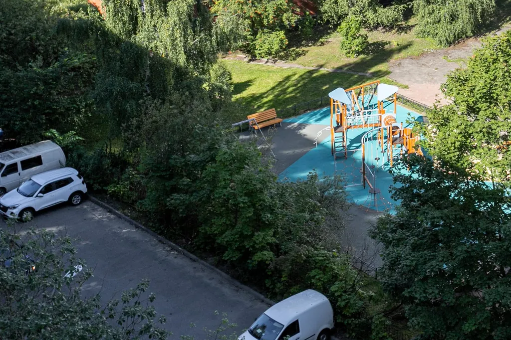 Квартира после ремонта рядом с метро нет проблем с парковкой