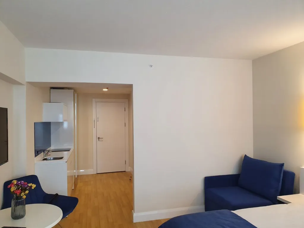 Студия с видом на море