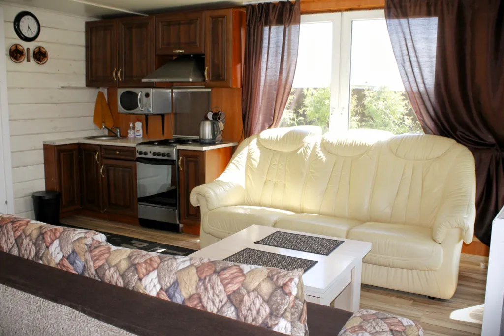 Шале с панорамным видом на Минское море