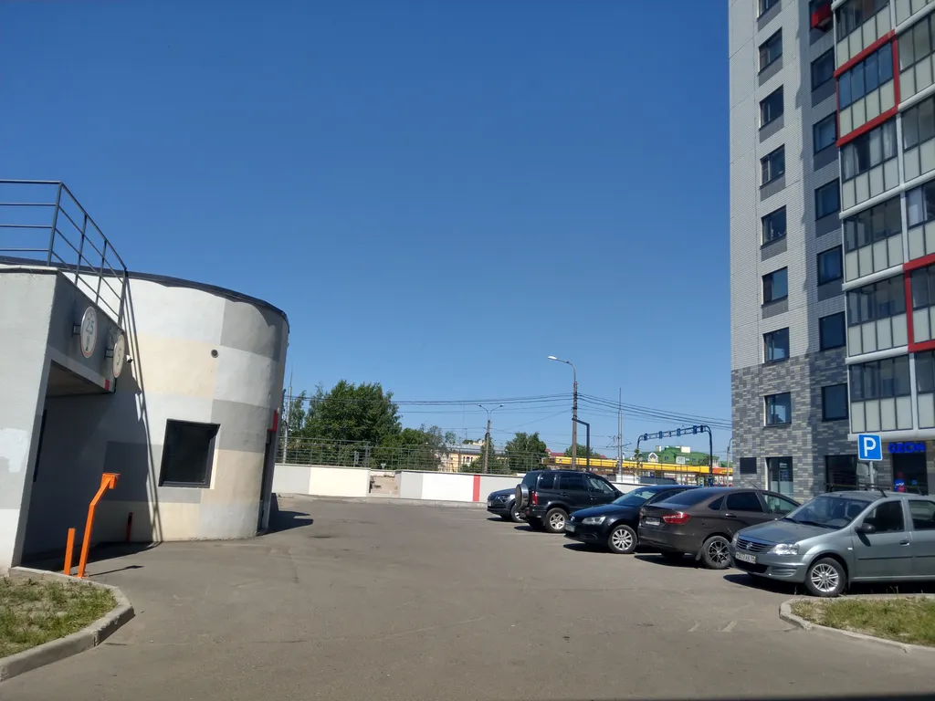 Уютные видовые апартаменты с паркингом