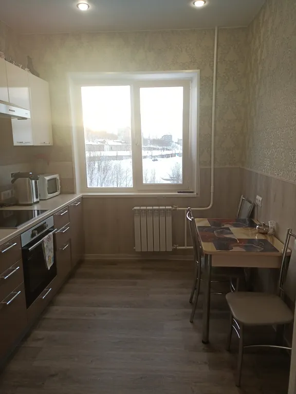 Комфортный апартамент с видом на горы