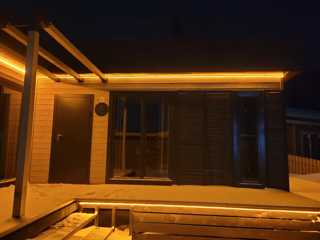 Дома с видом на гору