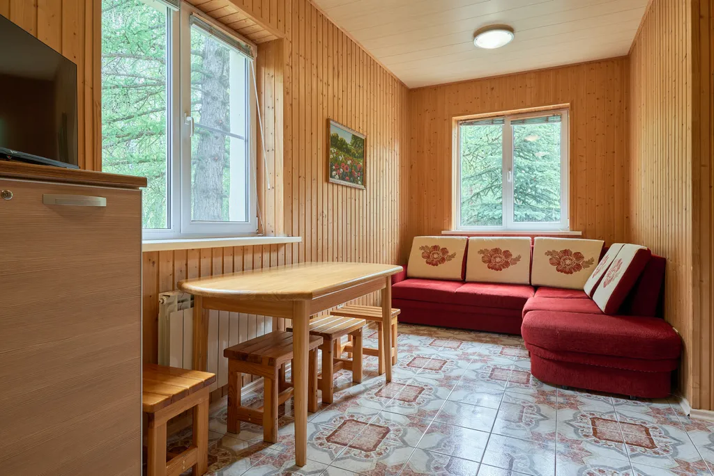 4-комнатная Квартира