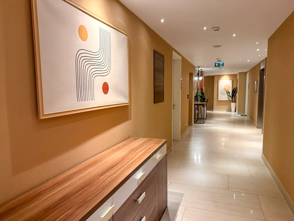 Двухкомнатная квартира на берегу моря, Bellevue Residence