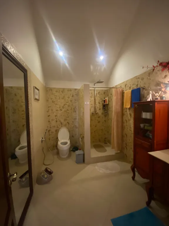 Коттедж с баней и джакузи рядом с горками