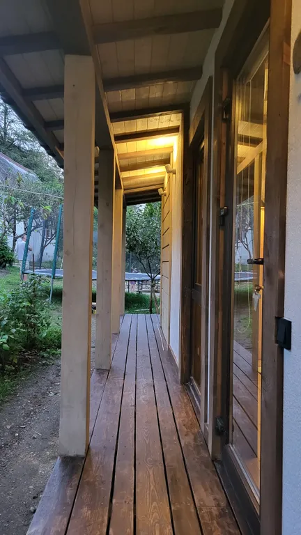 Дом-студия в стиле шале в центре