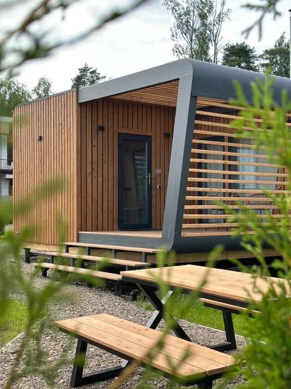 Коттедж Отдельностоящий дом с верандой и видом на озеро — Мичуринское