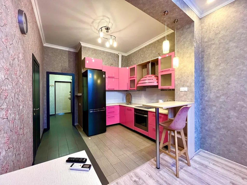 Современная 2-комнатная квартира для 1-4 гостей с кондиционером