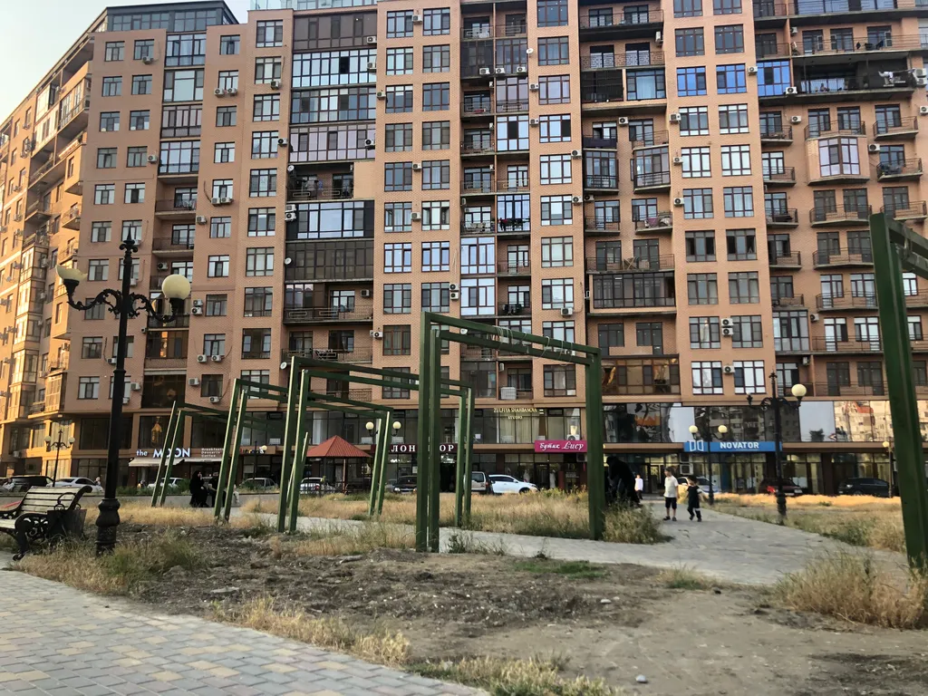 Красивая квартира рядом с морем