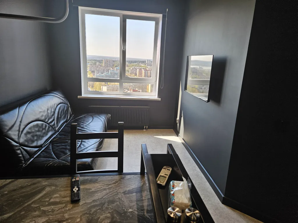 Квартира с отличным видом на пруд в новом доме