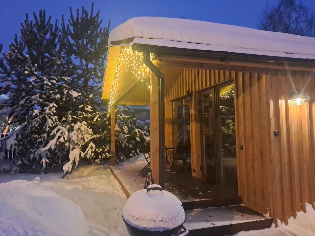 Коттедж у реки в центре Звенигорода