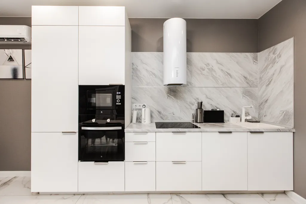 Загородный дом с баней и бассейном