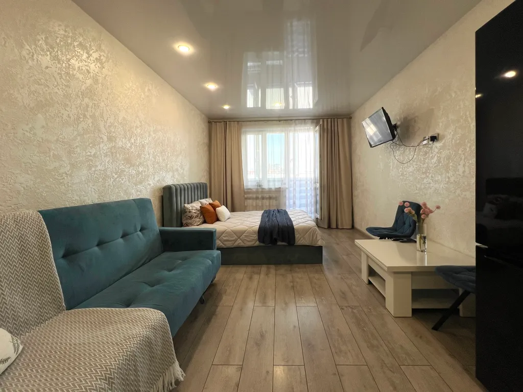 Студия в новом ЖК на площади Советов без оплаты за финальную уборку