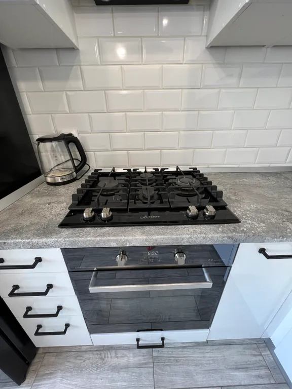 Квартира 3-комнатная Квартира — Калининград