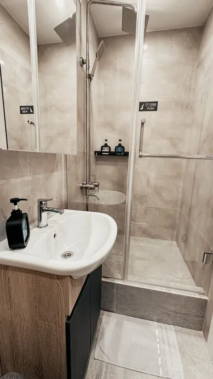 Квартира Квартира с бесконтактным заселением в любое время, с закрытой парковкой под видеонаблюдением — Хабаровск