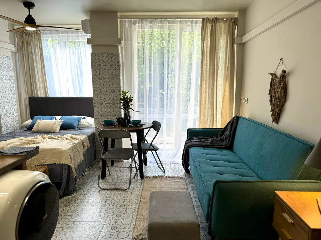 Квартира Квартира Бангли - студия в Балийском стиле — Адлер