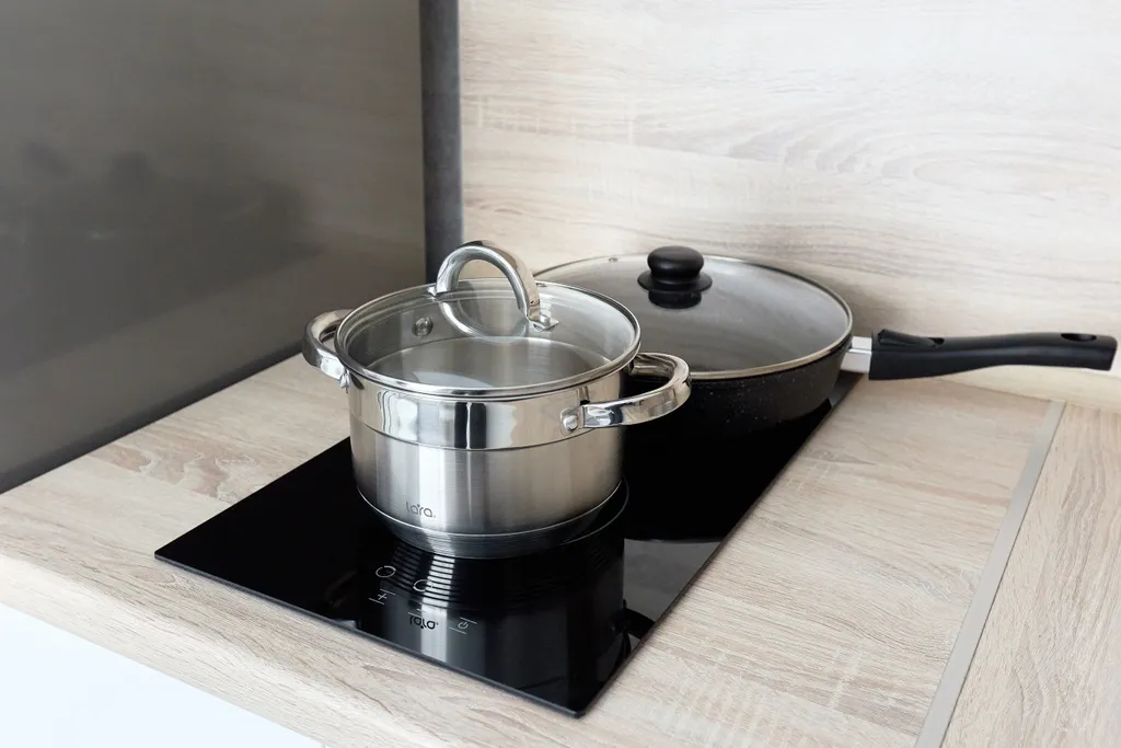 Комфортная, светлая студия на сутки в современном ЖК