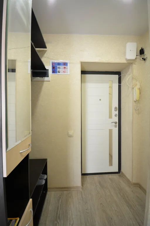 Двухкомнатная квартира в центре напротив Мурманск Молла