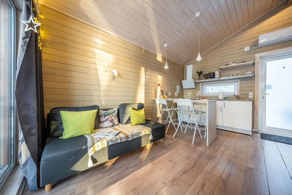 Коттедж Домик с видом на лес — аренда посуточно в Приозерск