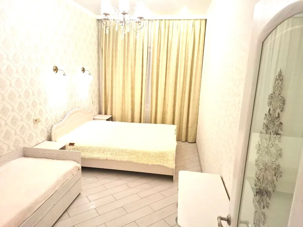 Красивый вид на море и горы в 5 минутах от пляжа