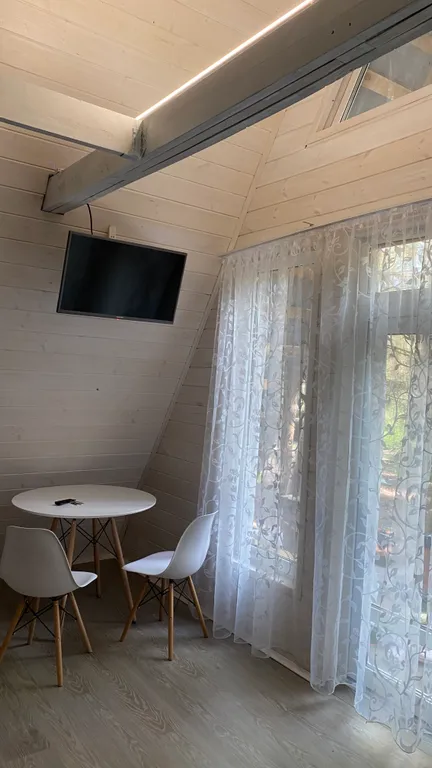 Уютный домик в нацпарке для 2-4 человек в лесу на берегу реки Пра