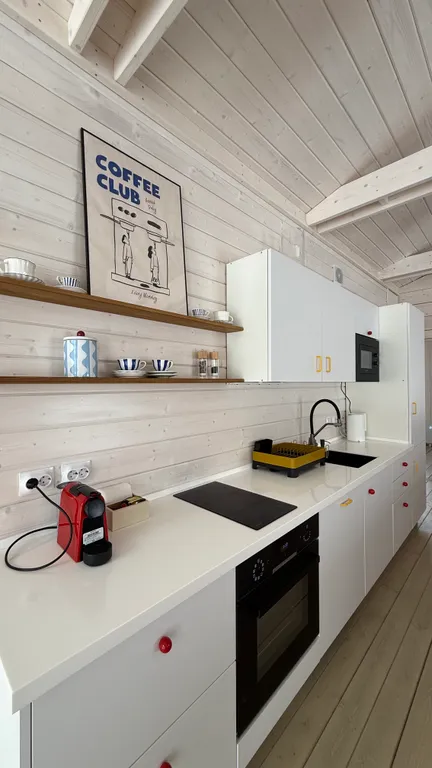 Большой новый дом с сауной и камином в элитном поселке