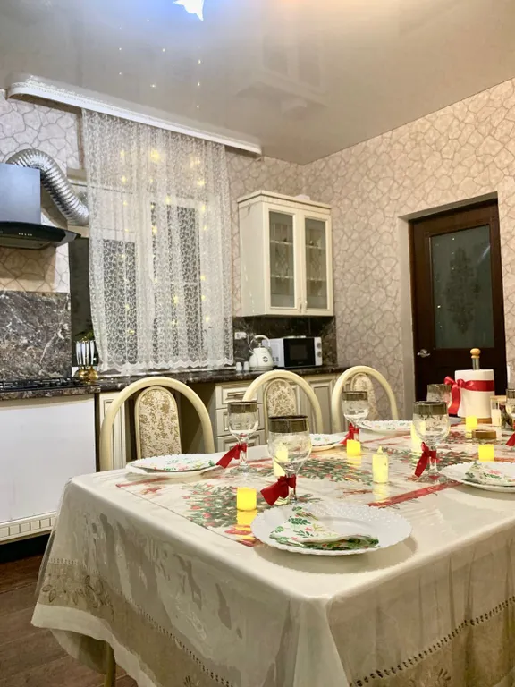 Уютный дом на 6 человек, для комфортного отдыха с видом на горы