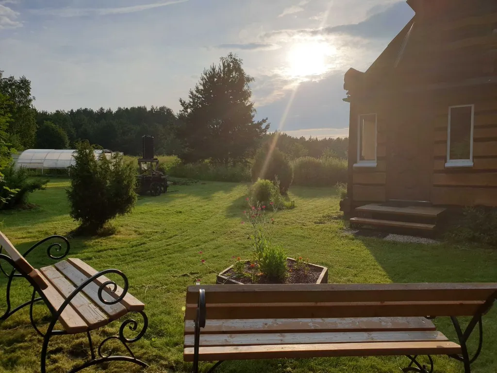 Коттедж Деревянный сруб в лесу — аренда посуточно в Кондрово