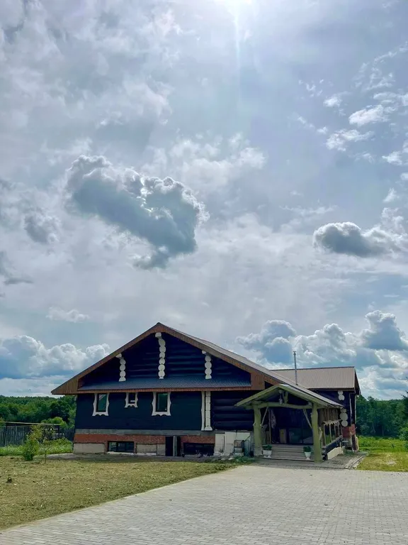 Дом с видом на реку