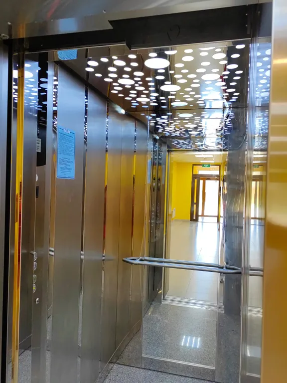 Просторная квартира с бассейном в ЖК Кипарис