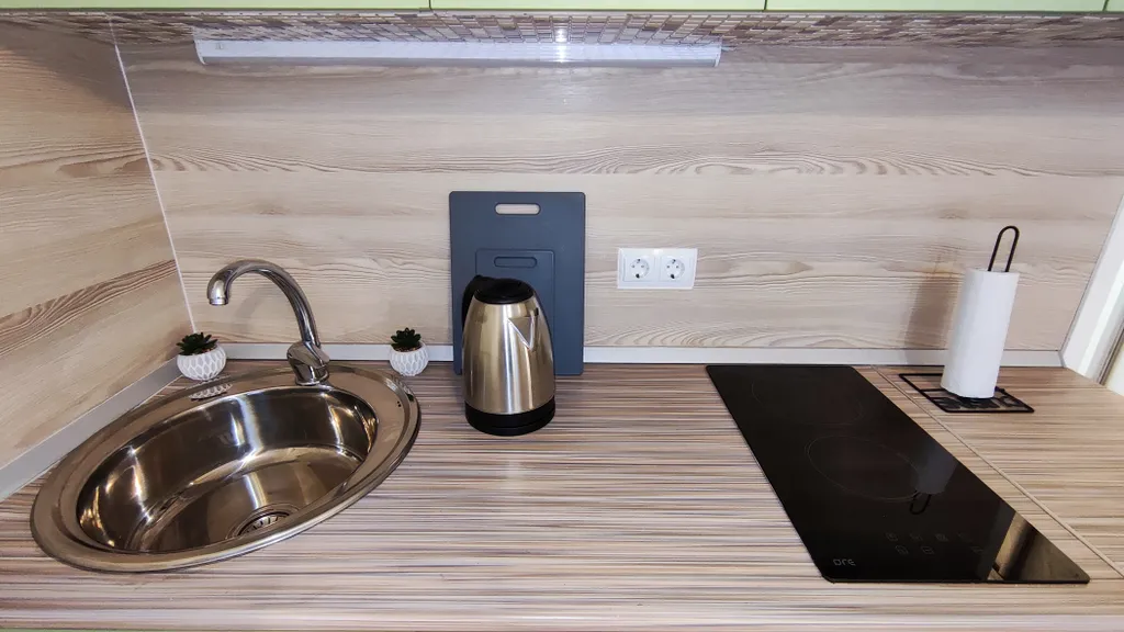 Симпатичная студия на высоком этаже