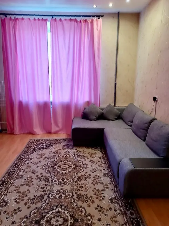 Уютная квартира в центре Уралмаша