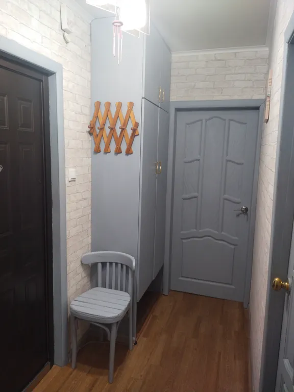 Уютная квартира рядом с больницей Середавина и рядом с лесом