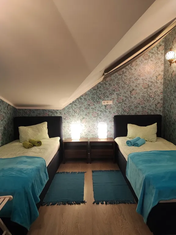 Квартира 2-комнатная Квартира — Пионерский