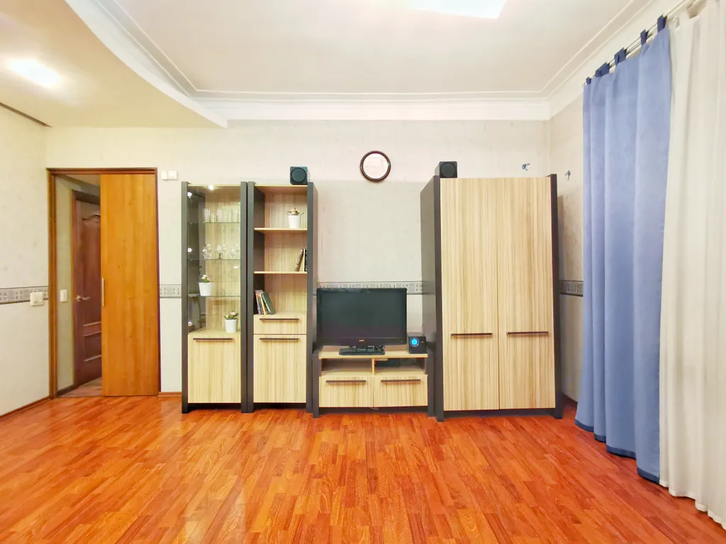 Квартира Квартира Уютный и просторный апартамент Апарт-Комфорт в центре — Ярославль