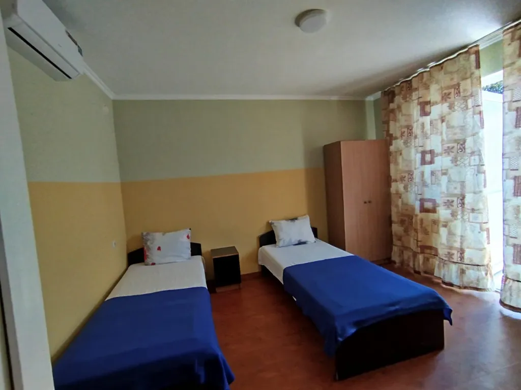 Квартира Комната — аренда посуточно в Вардане