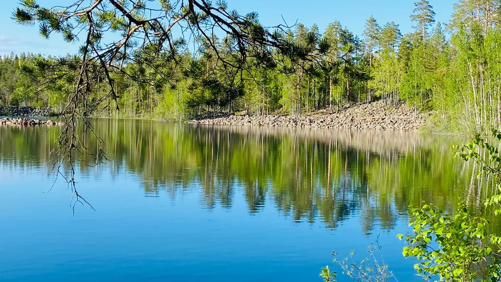 Уютный дом на берегу Ладожского озера