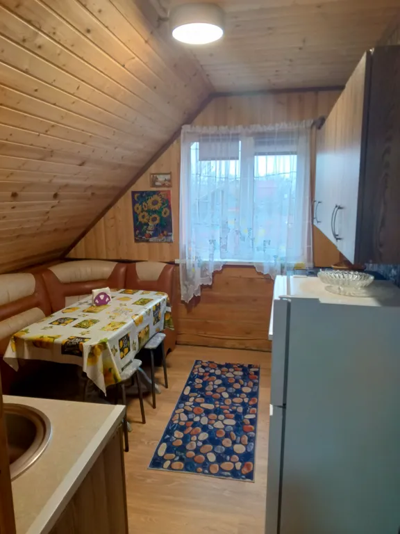 Второй этаж двухэтажного дома со всеми удобствами