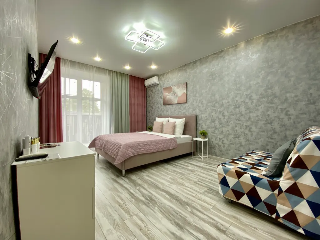 Квартира с кондиционером на берегу Обского моря в сосновом бору