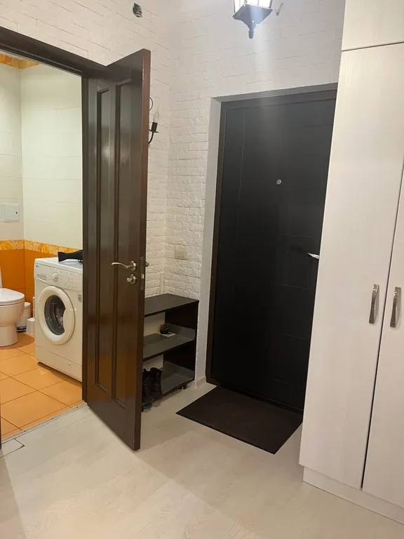 Дом с часами