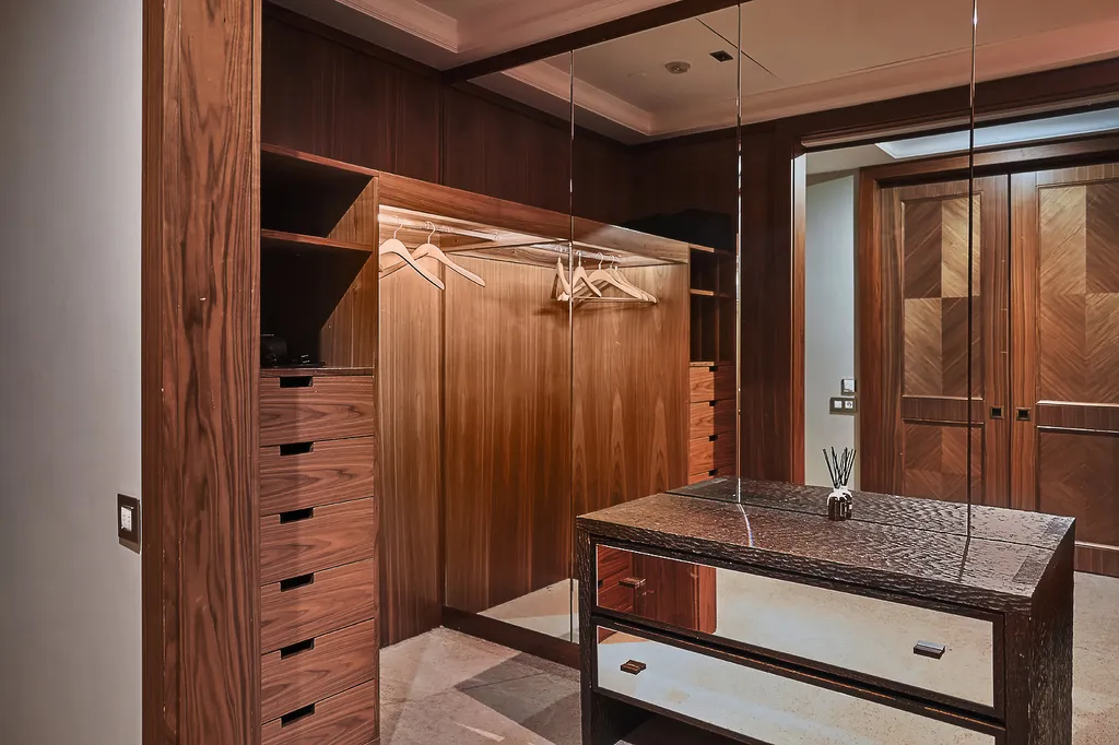 Апартаменты Crown в Москва-Сити — Роскошь и комфорт на 50 этаже