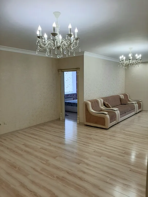 Просторная квартира возле Курортного бульвара
