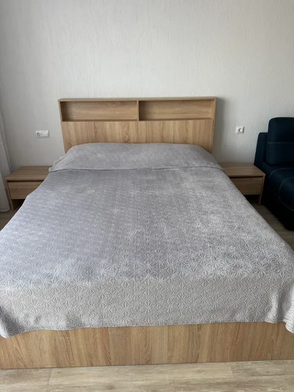 Просторная светлая квартира рядом с морем