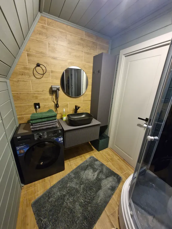 Коттедж А-фрейм с видом на озеро и лес — Казань