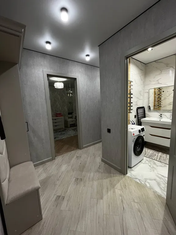 Двухкомнатная квартира с дизайнерским ремонтом