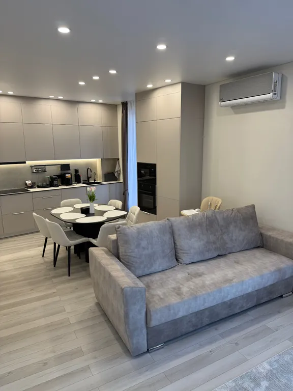 Просторная квартира возле пляжа во Владивостоке