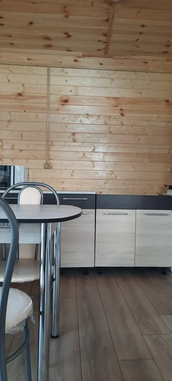 Коттедж Дом со своим отдельным двором — Кучугуры