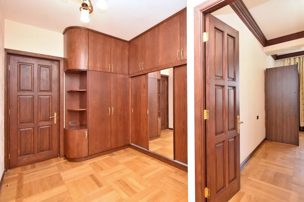 Уютная и просторная квартира в элитной новостройке в центре города