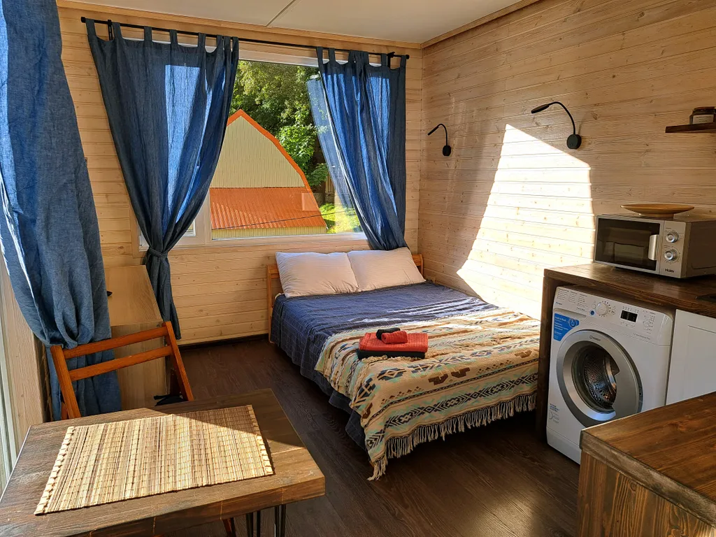 Домик Кантр с видом на горы