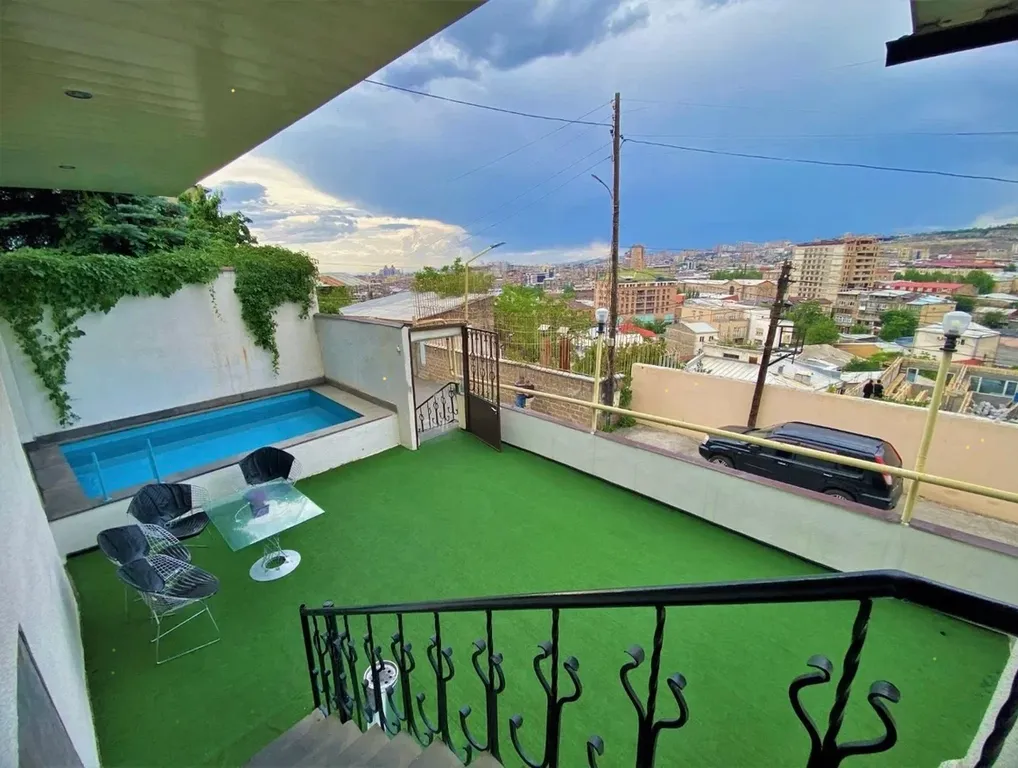 Коттедж VIP Hotel-Villa 3 in the center — аренда посуточно в Ереван